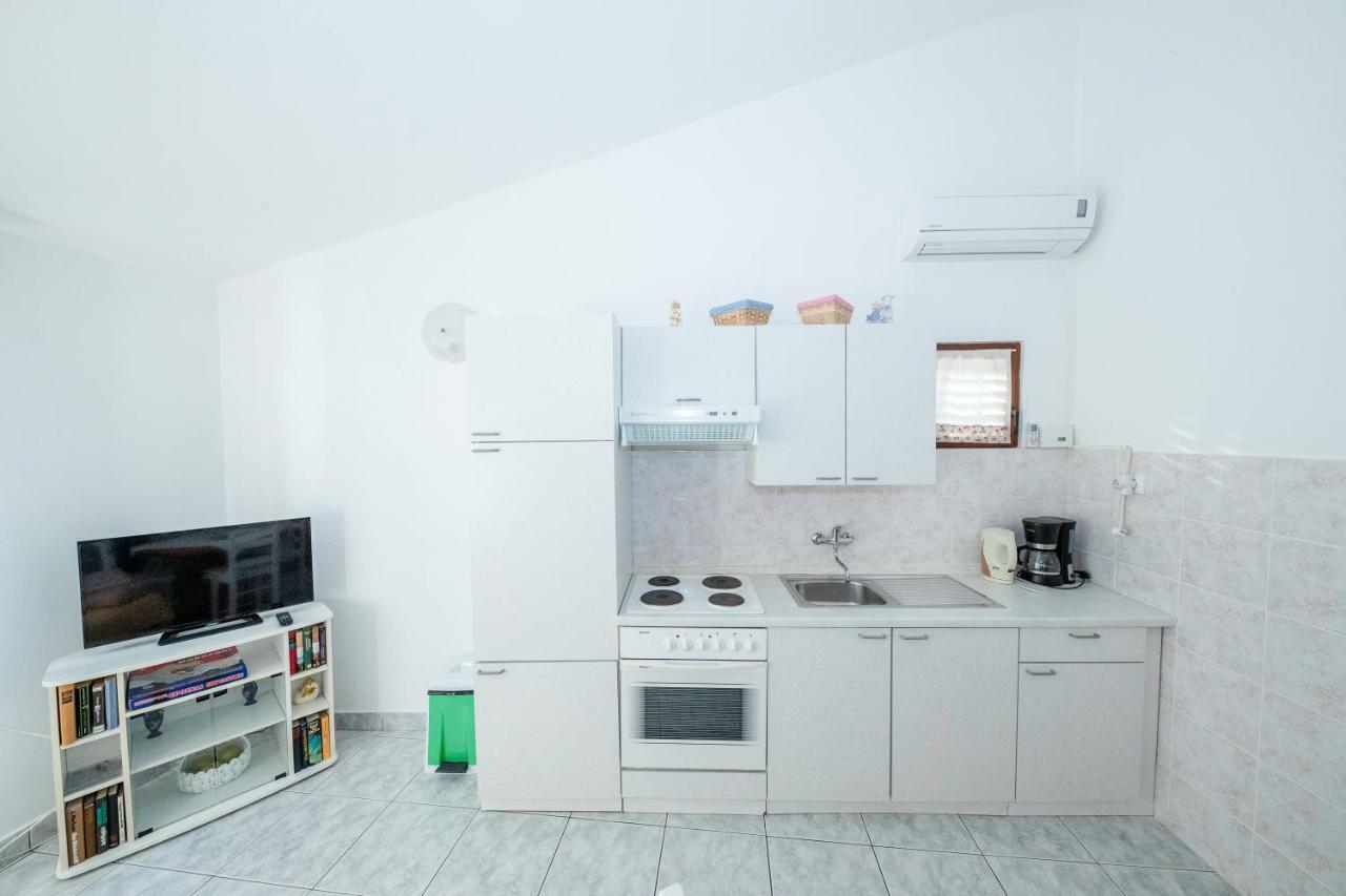 Apartmani Sanjin Tariba スペタルスカ・ドラガ エクステリア 写真