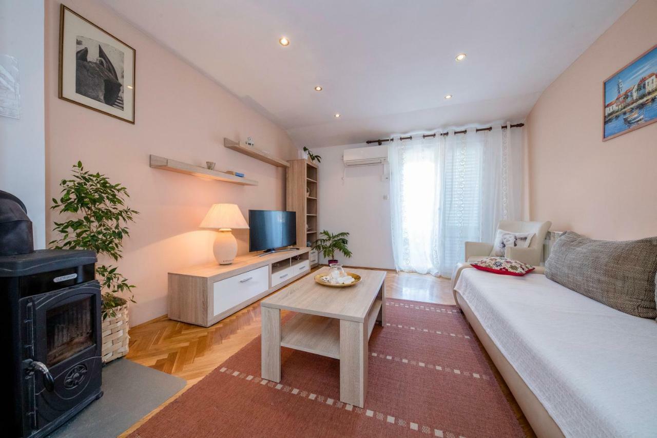 Apartmani Sanjin Tariba スペタルスカ・ドラガ エクステリア 写真