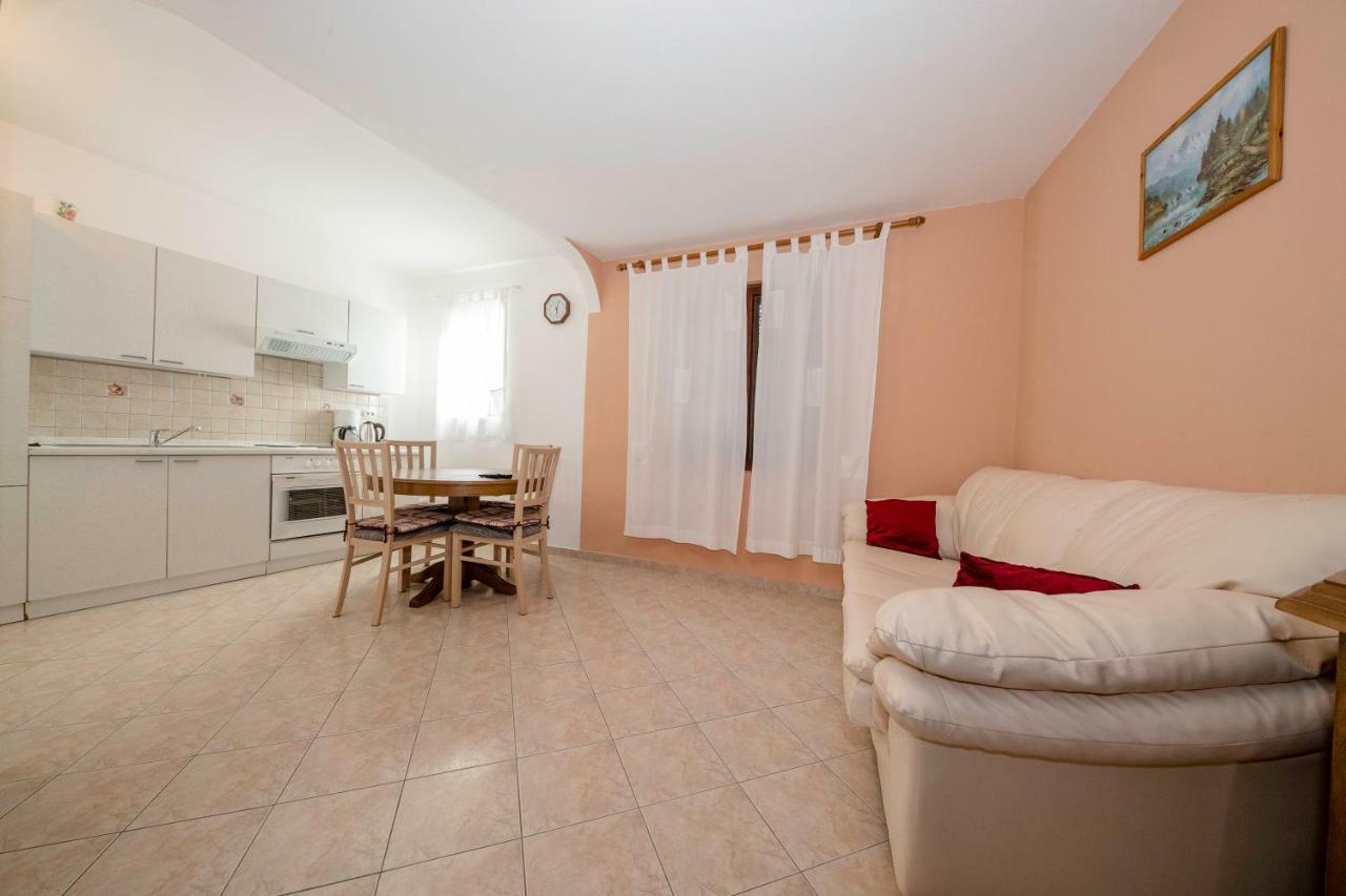 Apartmani Sanjin Tariba スペタルスカ・ドラガ エクステリア 写真